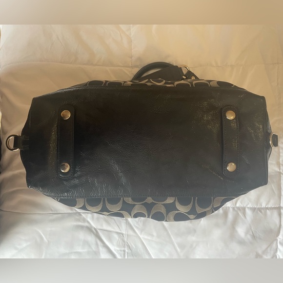 Coach Black & Gray Shoulder Bag - Picture 5 of 7